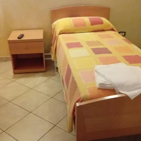 לינה וארוחת בוקר Mambly Ristorante Pizzeria Galliate