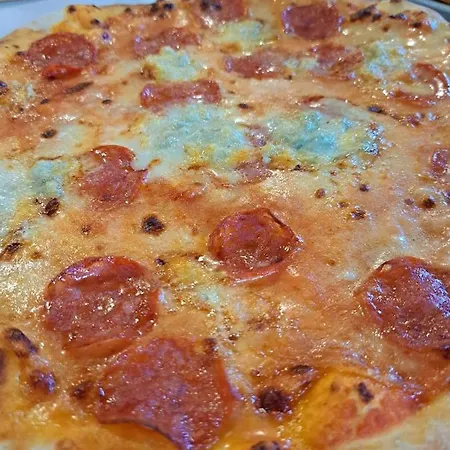 فندق مبيت وإفطار Mambly Ristorante Pizzeria *