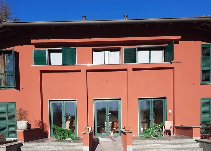 Mambly Ristorante Pizzeria Bed and Breakfast